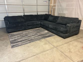 Grey 3PC L-Shape Sectional – Large & Very Comfortable