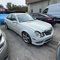 2010 Mercedes-Benz E-Class