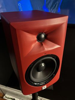 JBL LSR305-MR Studio Monitors