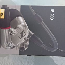 Senneheiser Earphones 