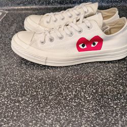 Converse play women's 8 great condition