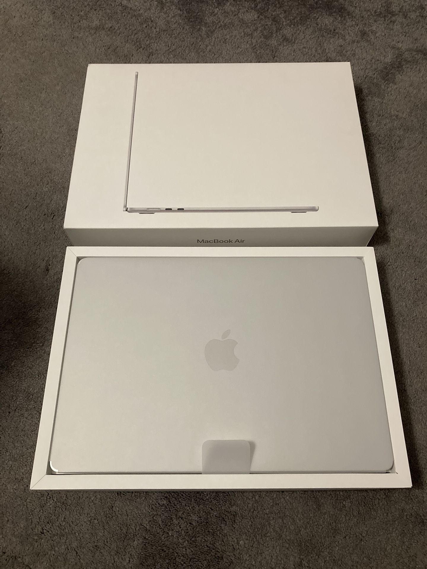 MacBook Air M4 2025 15” 1TB SSD 24GB Brand New