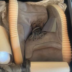 Adidas Yeezy Boost 750 Chocolate 