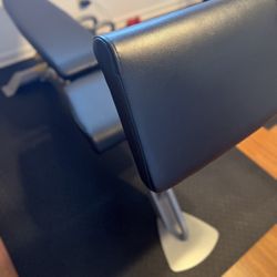 Hoist Fitness Preacher Curl Attachment 