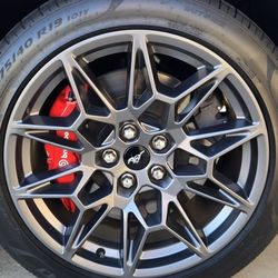 19" Ford Mustang Performance GT OEM wheels
