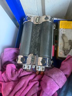 Sounds capacitor for bass