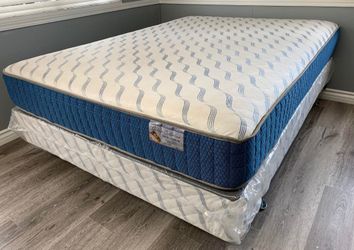 Queen Supreme Ortho Matres Andboxspring!!