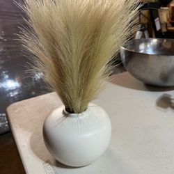 Small White Decorative Vase with Pampas Grass