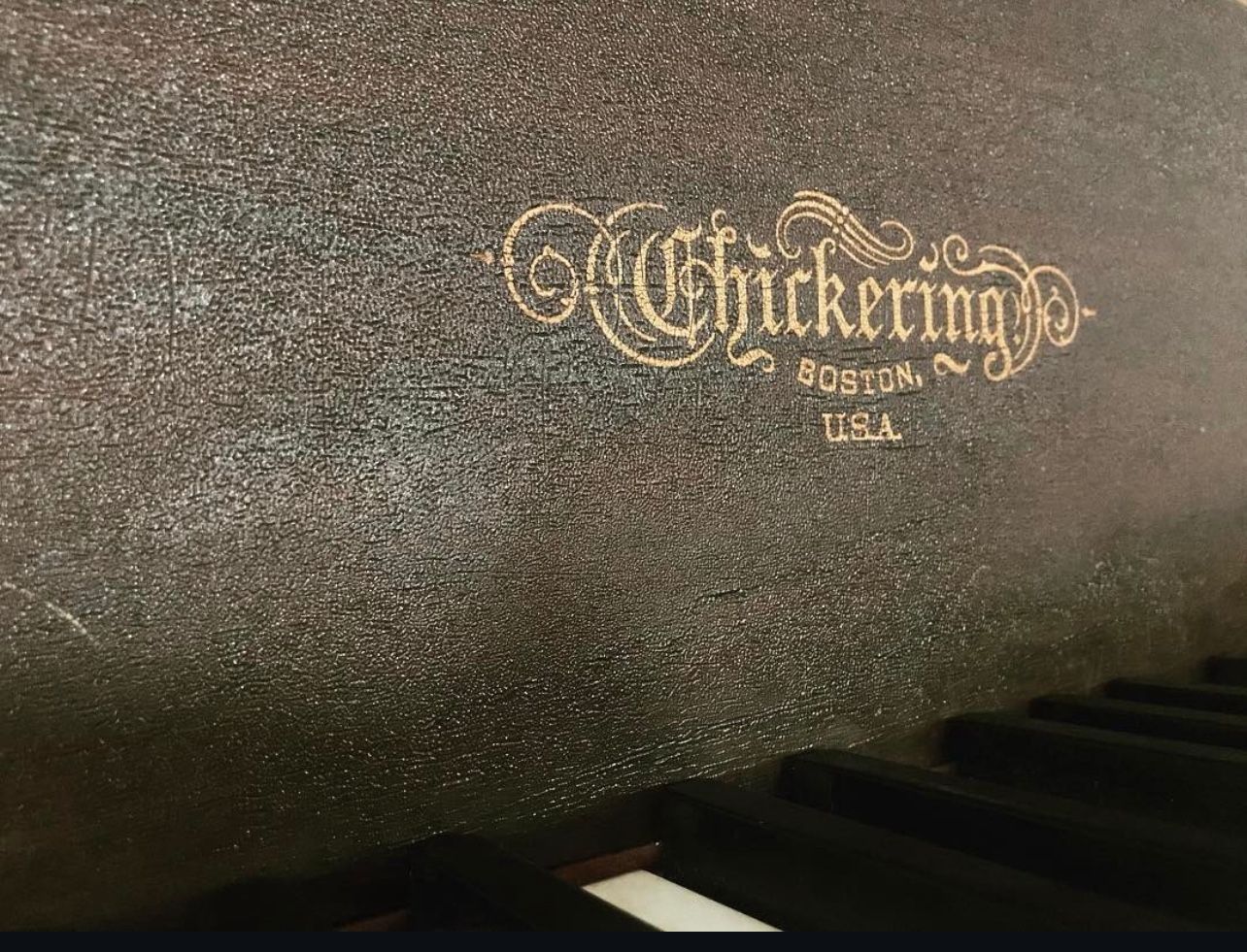 1921 Chickening Baby Grand