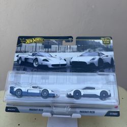 Hot Wheels Maserati MC12 + MC20