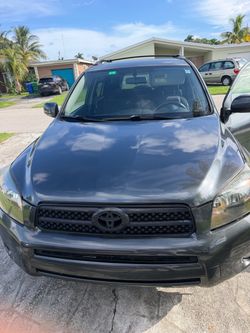 2007 Toyota RAV4 Sport