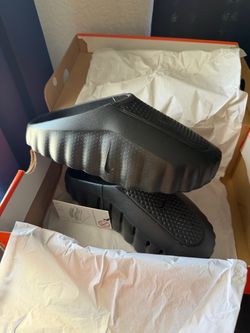Nike Mind 001