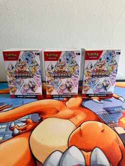 Pokémon: Scarlet & Violet - Prismatic Evolutions Booster Bundle