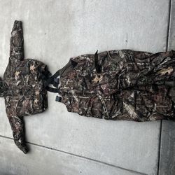 Mossy Oak Winter Hunting Clothes Size XL