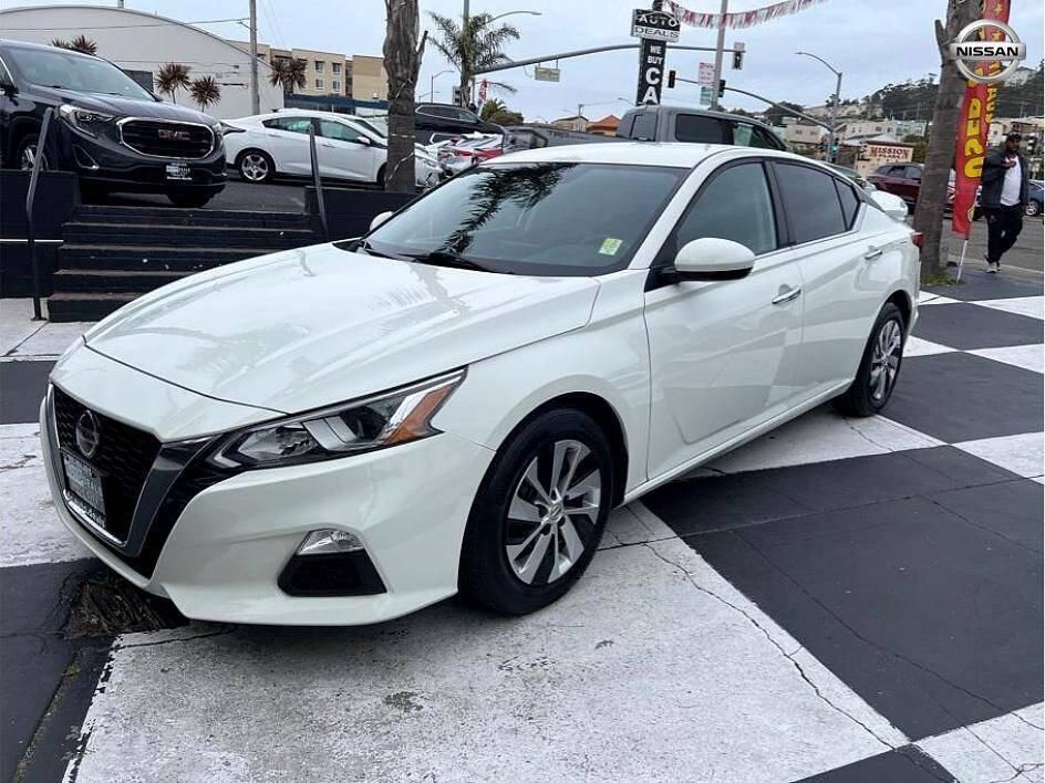 2020 Nissan Altima