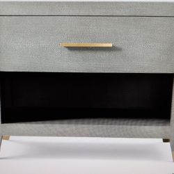 Restoration Hardware Bedroom Set 