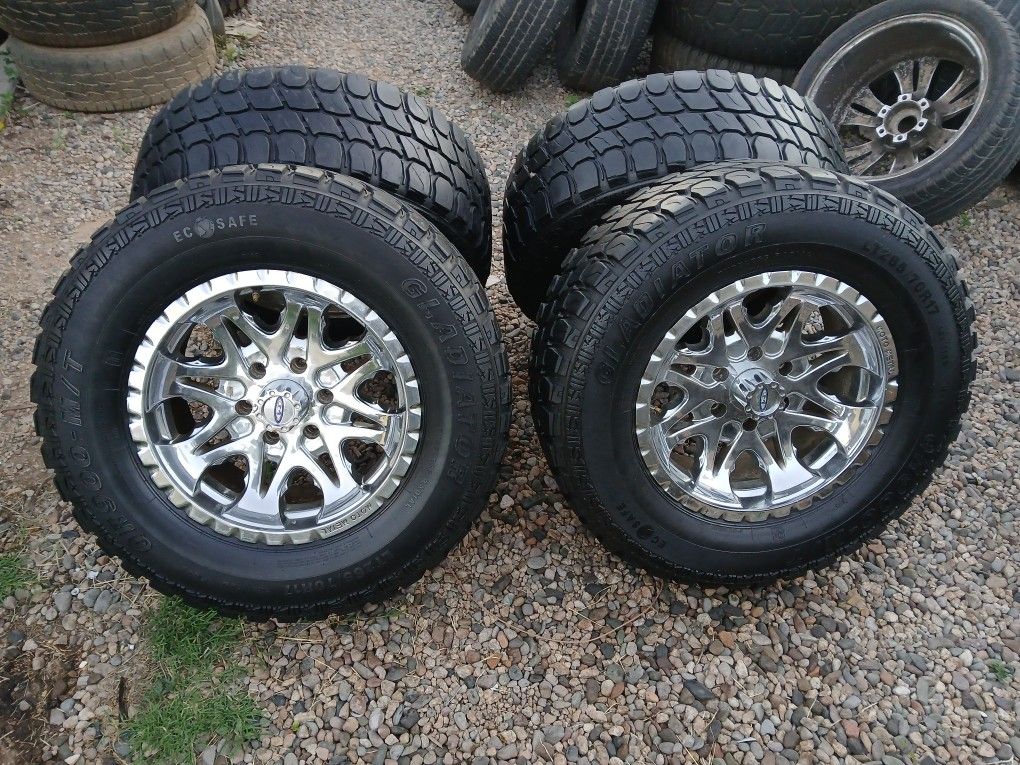 MOTO METAL RIMS LT265/70R17....6 LUGS FIT TOYOTA TACOMA NISSAN XTERRA NISSAN IZUSO RODEO NISSAN FRONTIER NISSAN PATHFINDER 