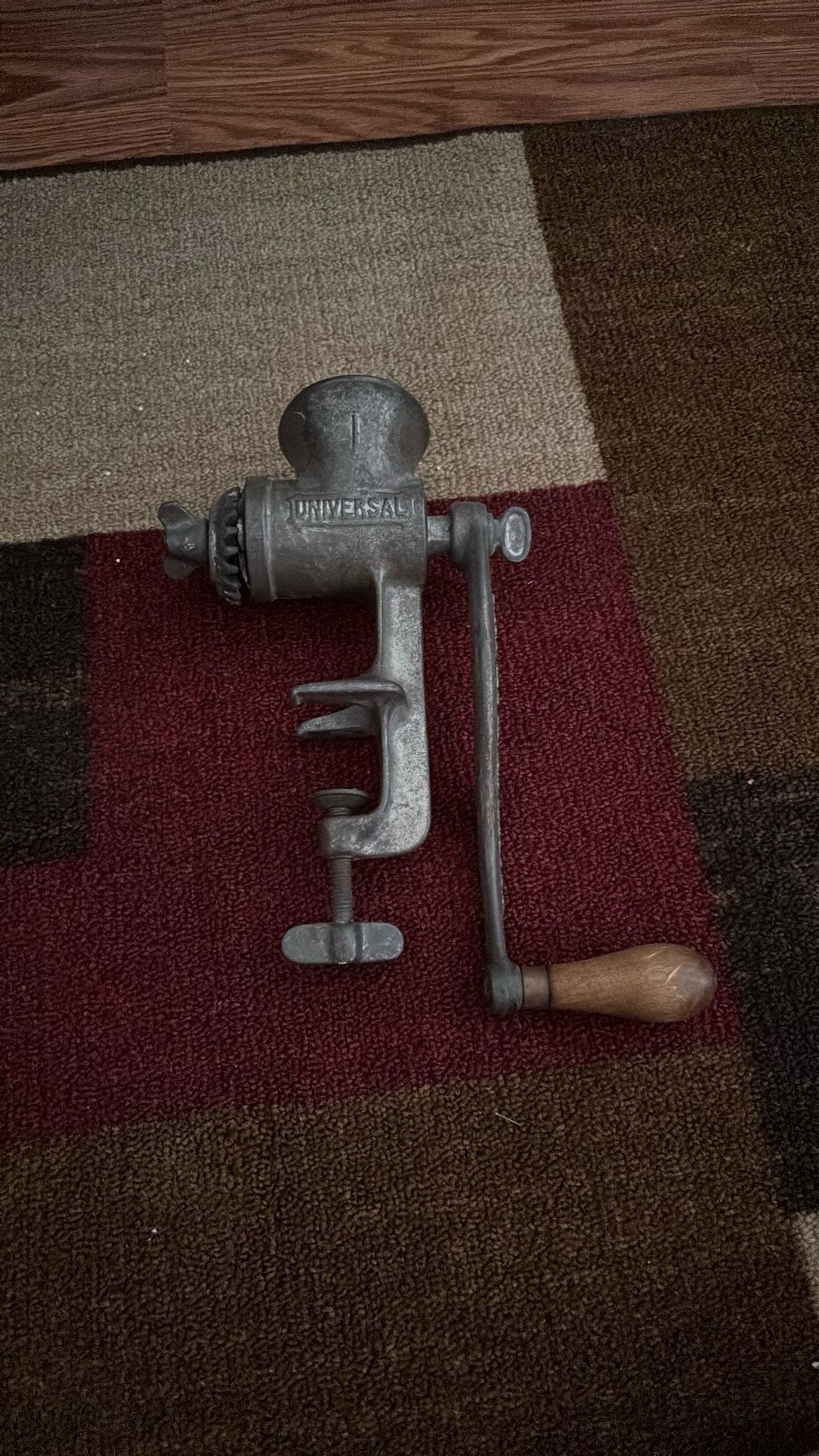 Antique Universal 00 Meat Grinder L.F..&C. New Britain Conn. USA