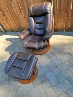 Two very nice recliner with ottoman.  Excellent  condition.