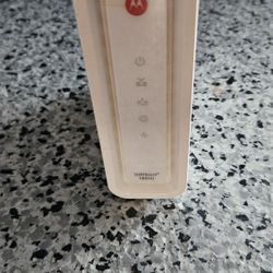 ARRIS/Motorola Surfboard SB6141 DOCSIS 3.0 Cable Modem