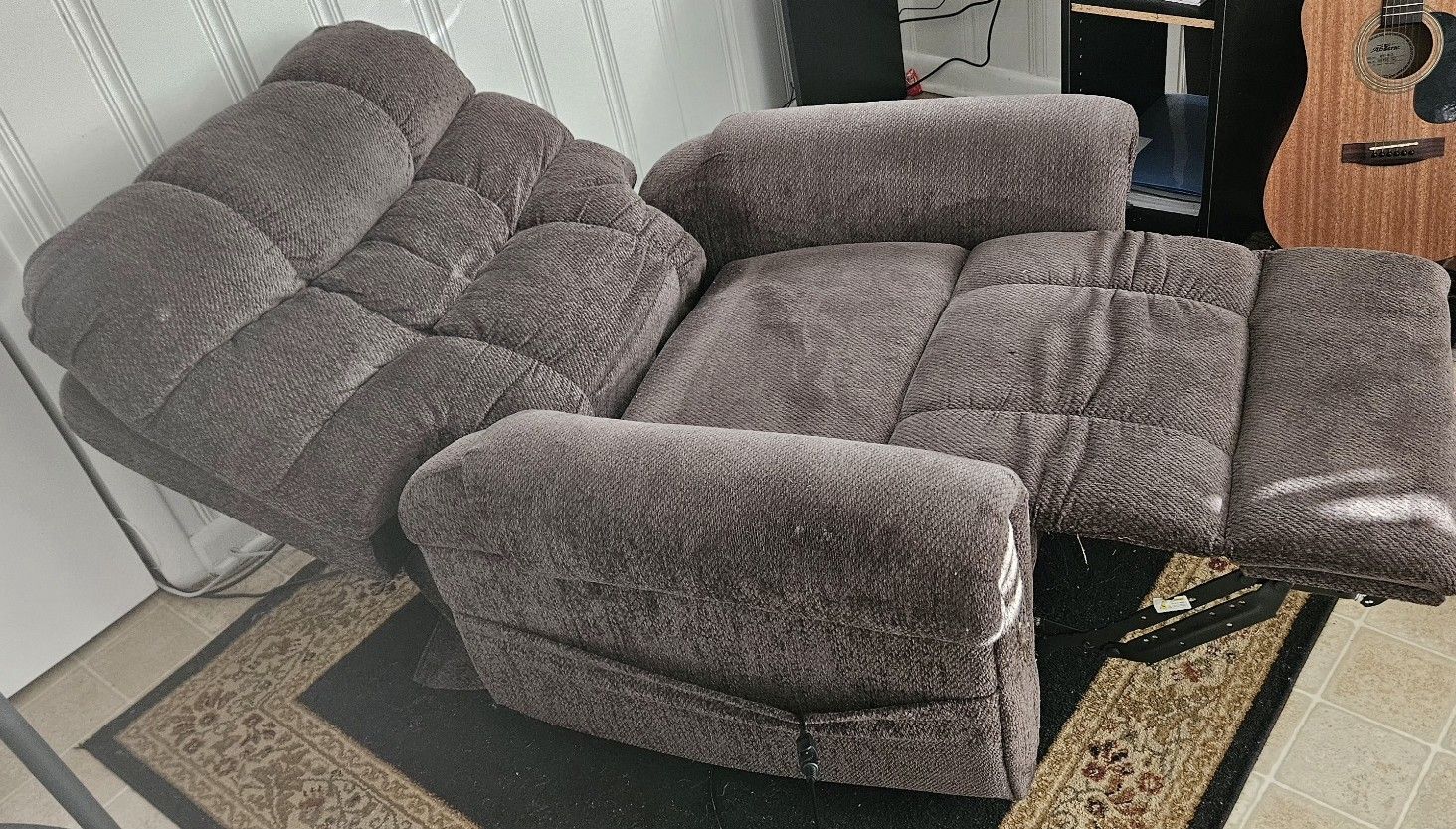 Lift Chair - Works Great