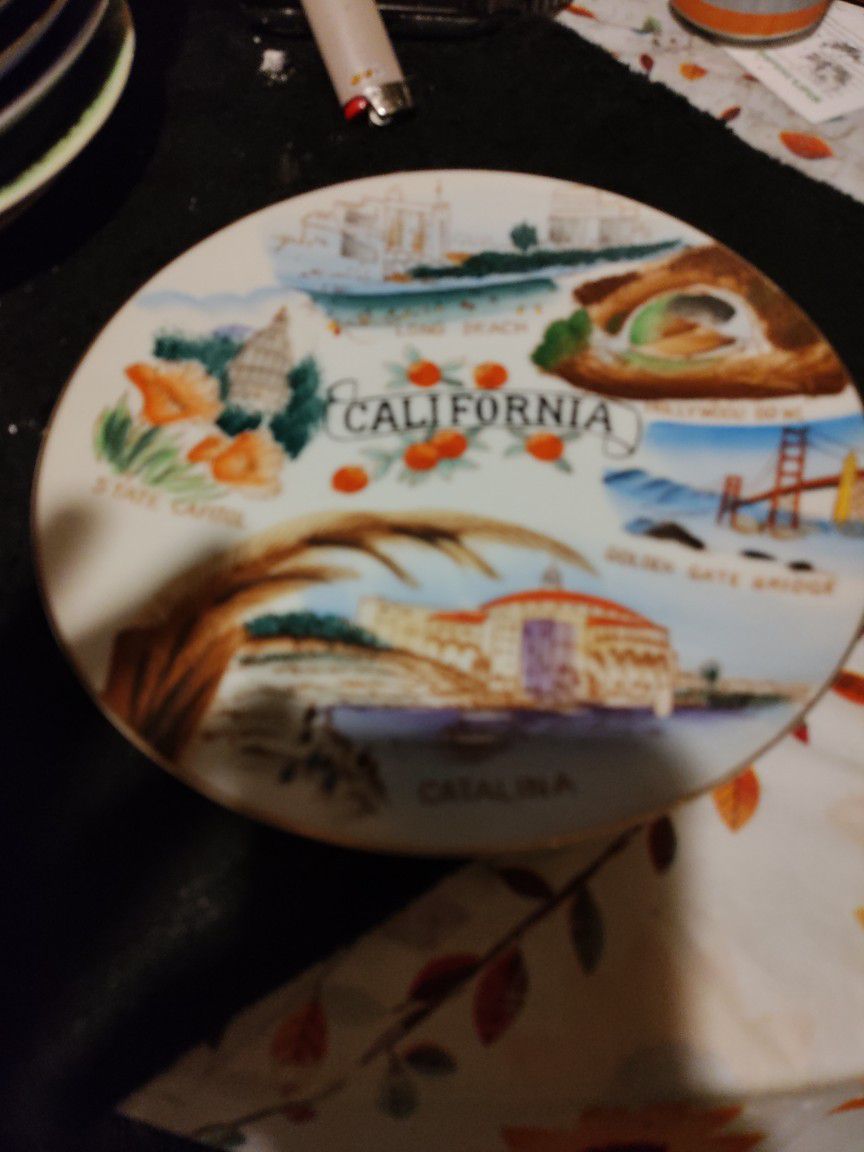 1950's Vintage California Plate Colorful Tourist Location 