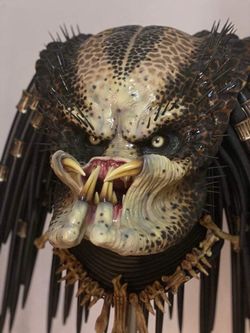 Predator Life Size Bust