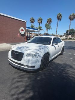 2016 Chrysler 300 5.7 Hemi