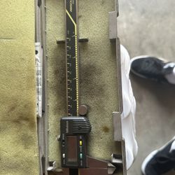 Mitutoyo caliper 