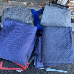 Used Quilted Moving Blankets and Pads