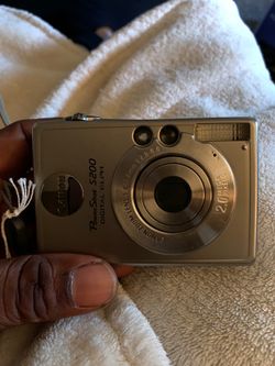 Canon power shot S200 digital elph