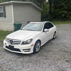 2013 Mercedes-Benz C300
