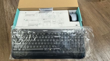 New Logitech Advanced MK520 Wireless Keyboard And Mouse Combo