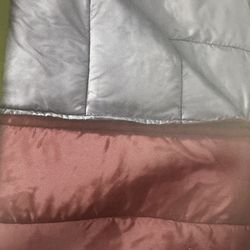 Brandnew warm weather sleeping bag measurements 33 x 75 inches ( 83.8cm x 190.5 cm value $79 + tax