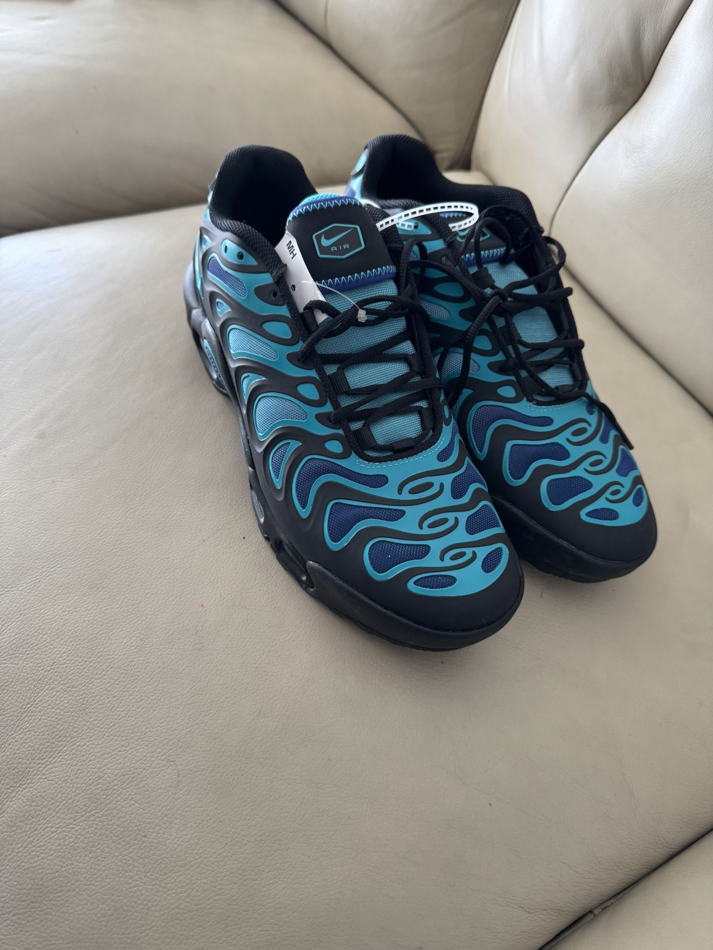 Nike Air Max Plus Drift