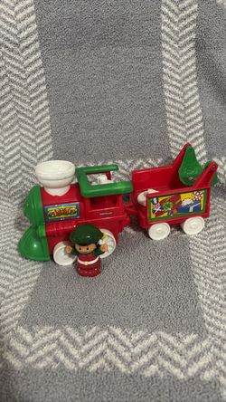 Fisher-Price Little People Christmas Train