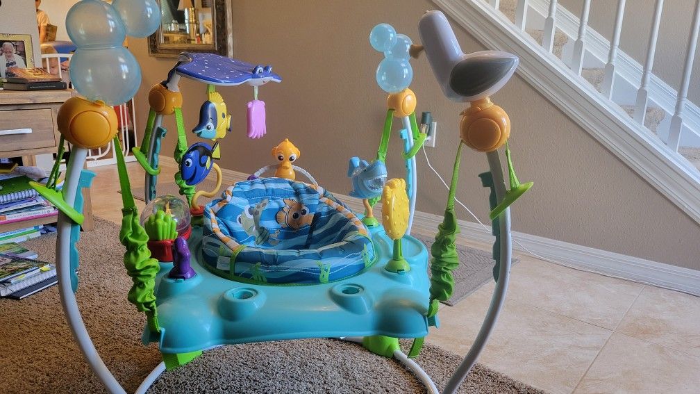 Finding Nemo Bouncer