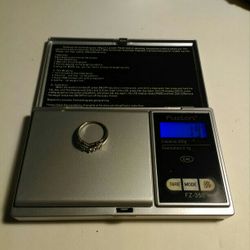 Silver Ring With Diamonds Size 7.5 Marked 925