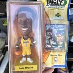 Kobe Bryant Series 1 Bobble With Card 