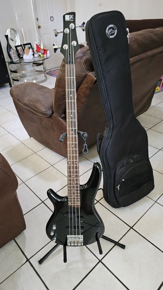 Eléctric Bass Guitar Left Handed 