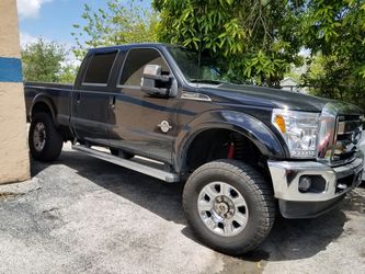 2005 F250 SUPER DUTY LARIAT 4X4 DIESEL 172K MI FINANCING