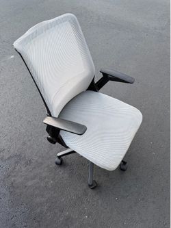 Economic office chair