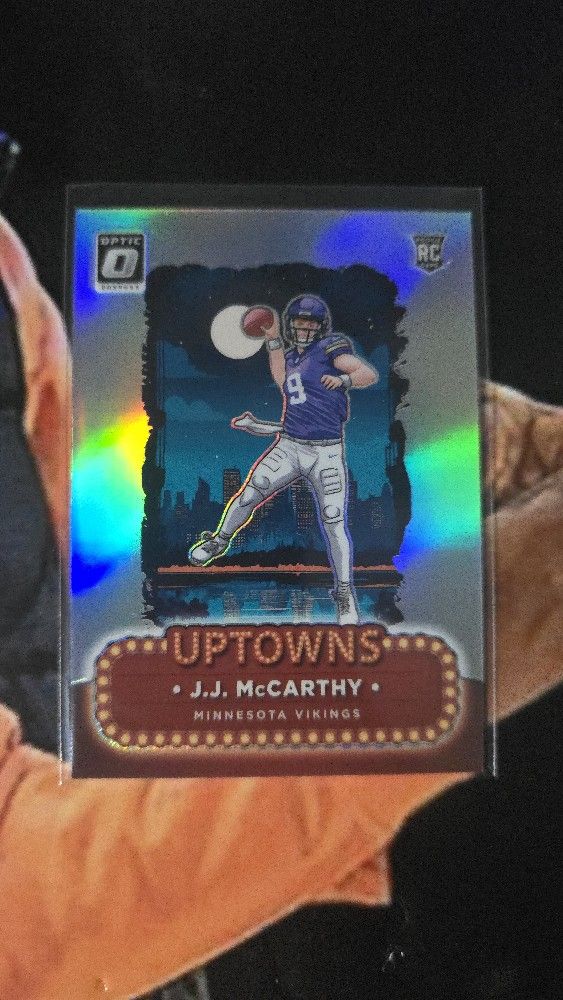 UPTOWNS