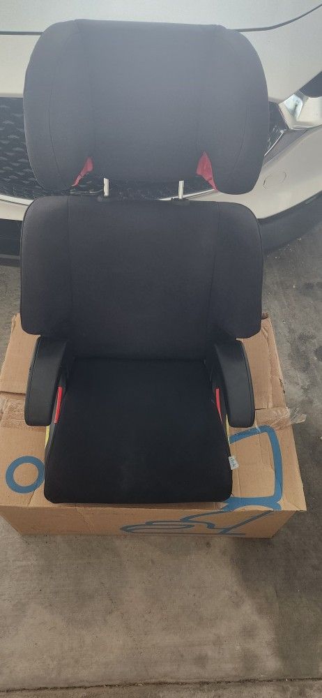 Clek Obor Children's Booster Seat