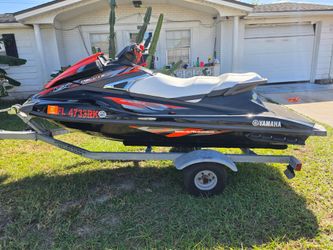 2017 yamaha vx deluxe jetski & trailer