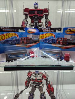 Optimus Prime Hot Wheels