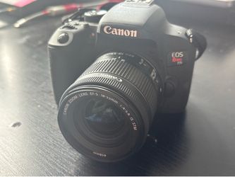 Canon T7i  DSLR Camera