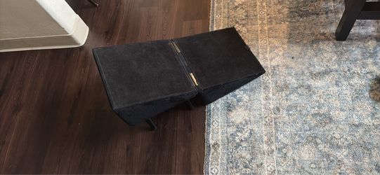 Folding dog ramp/ottoman