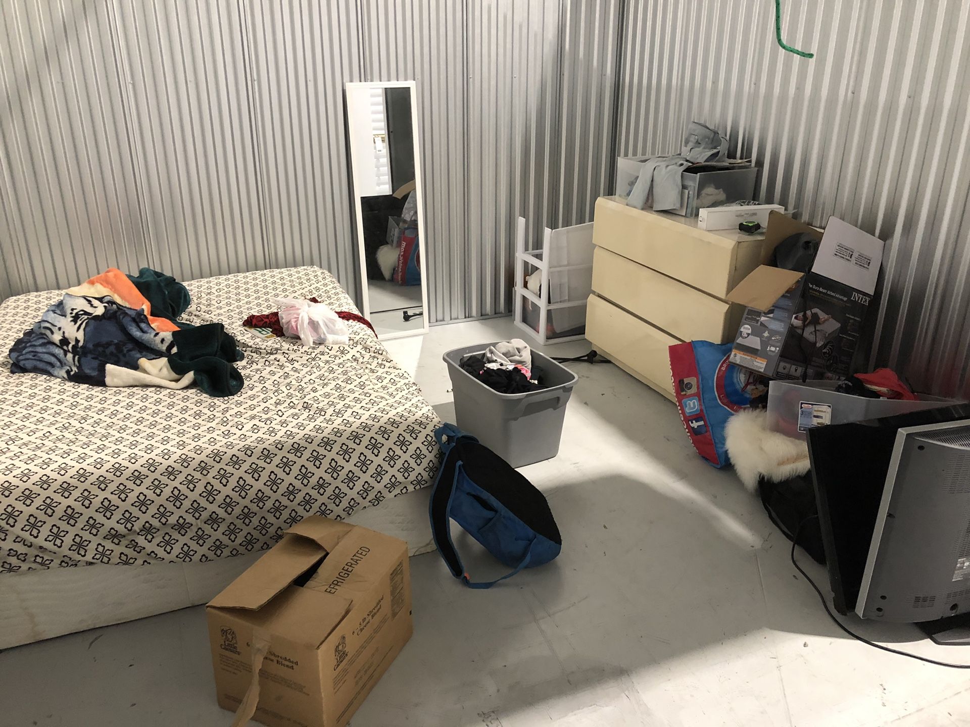 Storage unit clean out