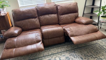 Leather sofa and recliner